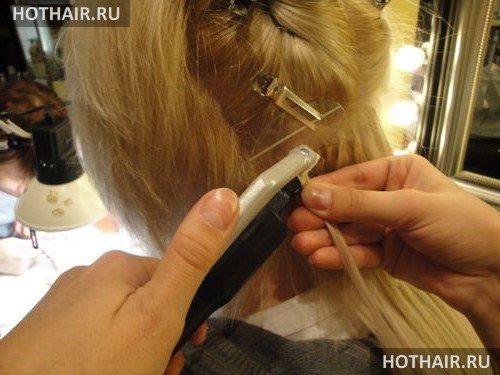 процесс наращивания волос