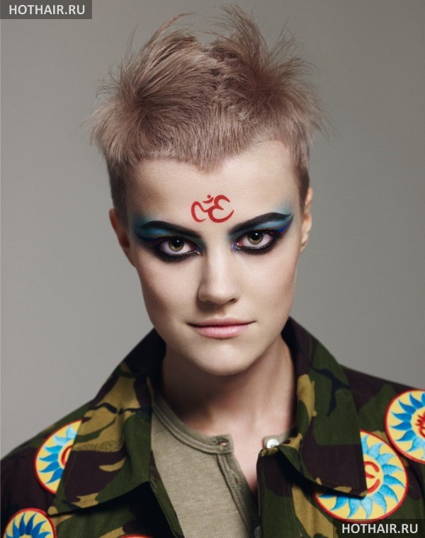 стрижки с ассиметричной челкой