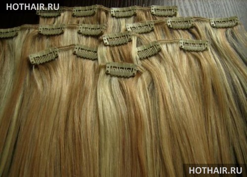 волосы на заколках