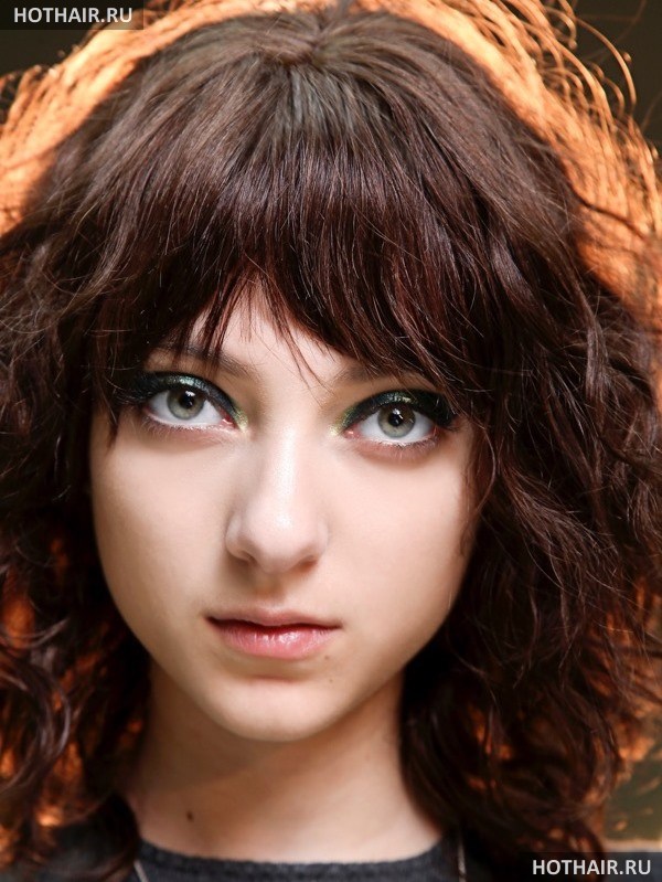 челки для длинных волос