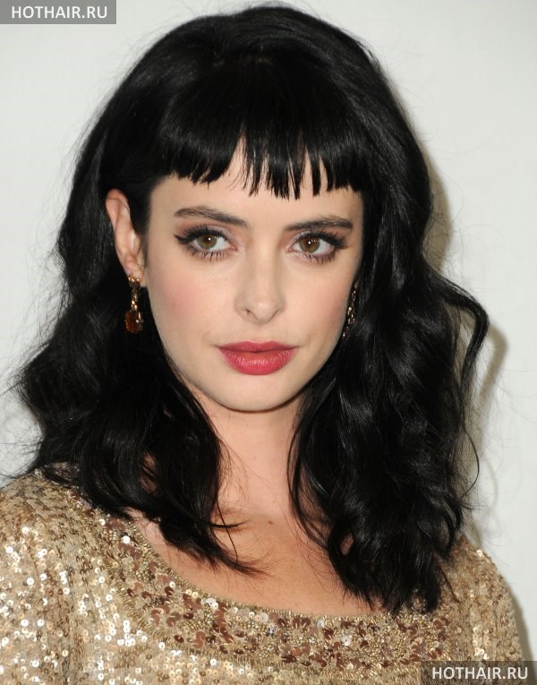 В какой цвет покрасить волосы брюнетке с карими глазами?