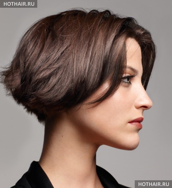 стрижка волос боб