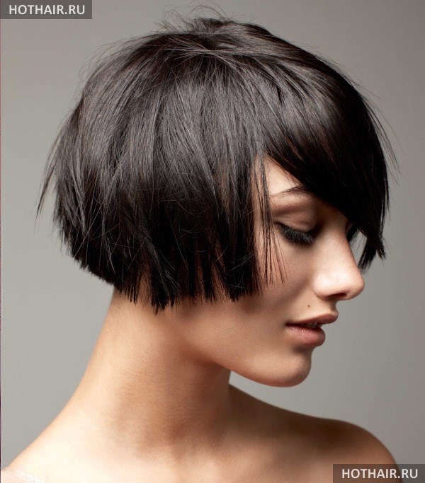 стрижка волос боб
