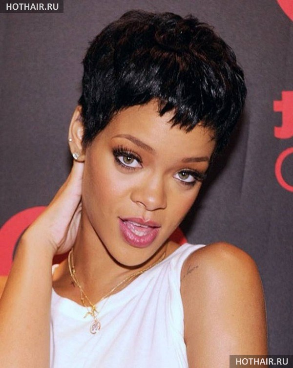 стрижки с короткой челкой