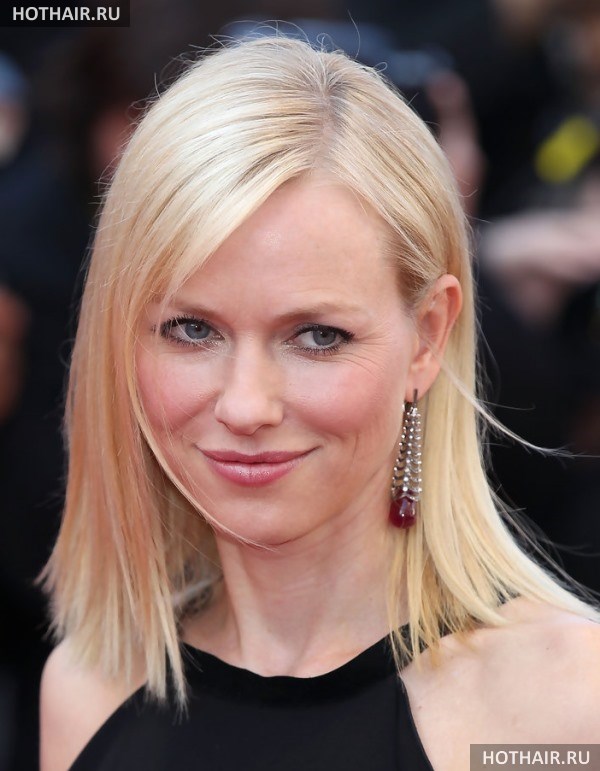 стрижка на средние волосы без челки