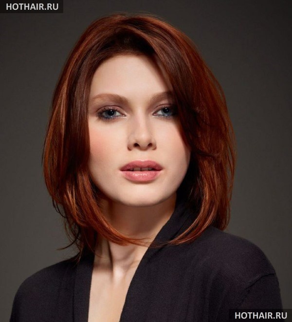 стрижка на средние волосы без челки