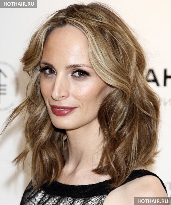 Какие стрижки молодят женщину за 40?
