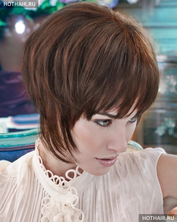 Женские креативные стрижки на короткие волосы
