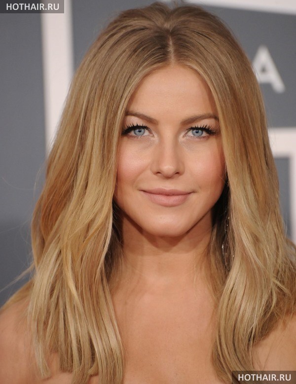 цвет волос под светлый цвет глаз