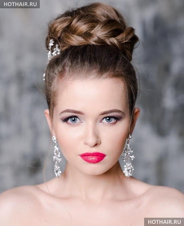 свадебная прическа с косой
