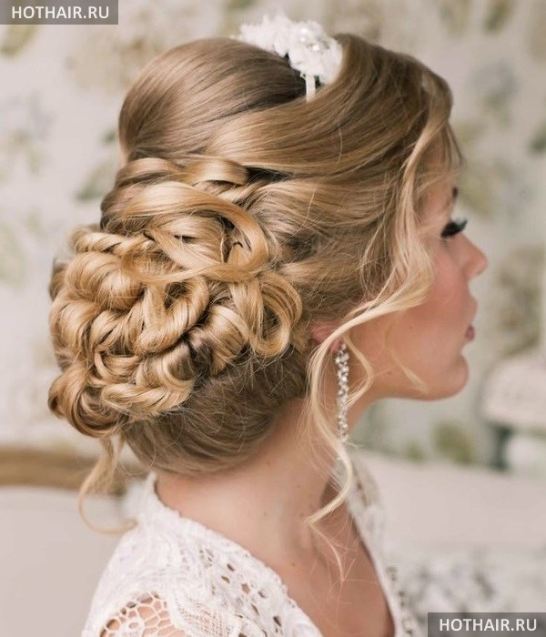 свадебная прическа с косой