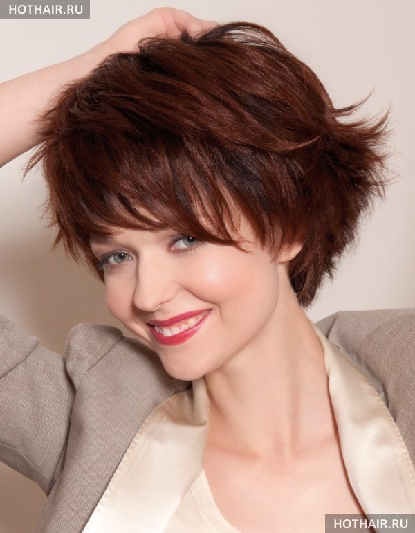 Кому идет каштановый цвет волос?