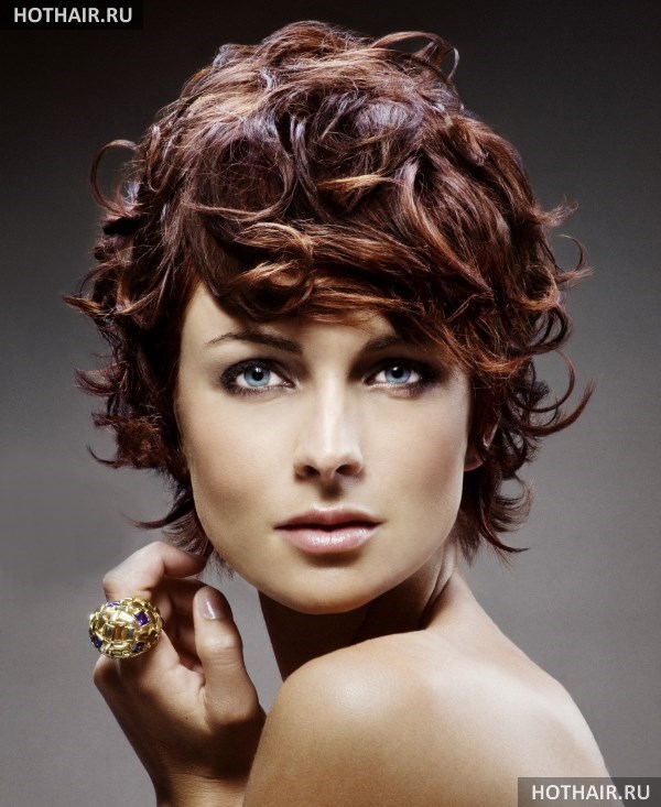 Кому идет каштановый цвет волос?