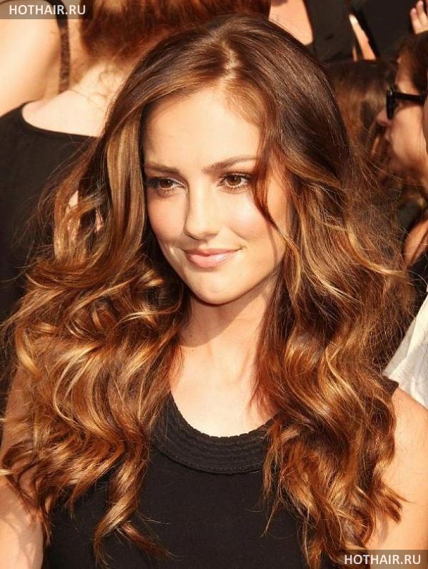 Кому идет каштановый цвет волос?